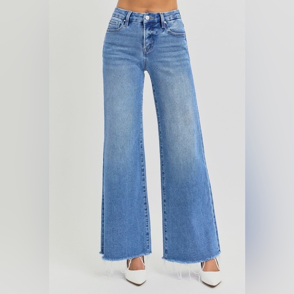 Tummy Control High Rise Medium Wash Wide Leg Jeans - Risen - Picture 4 of 7